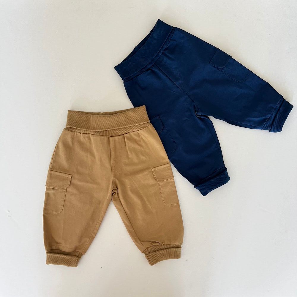 Folmer baby cargo bukser - camel og navy